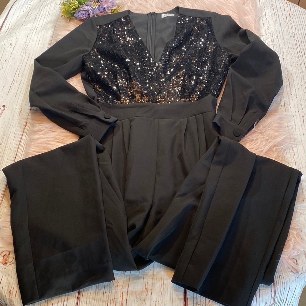 NWT LINI Stella Sequined Jumpsuit Black sz S